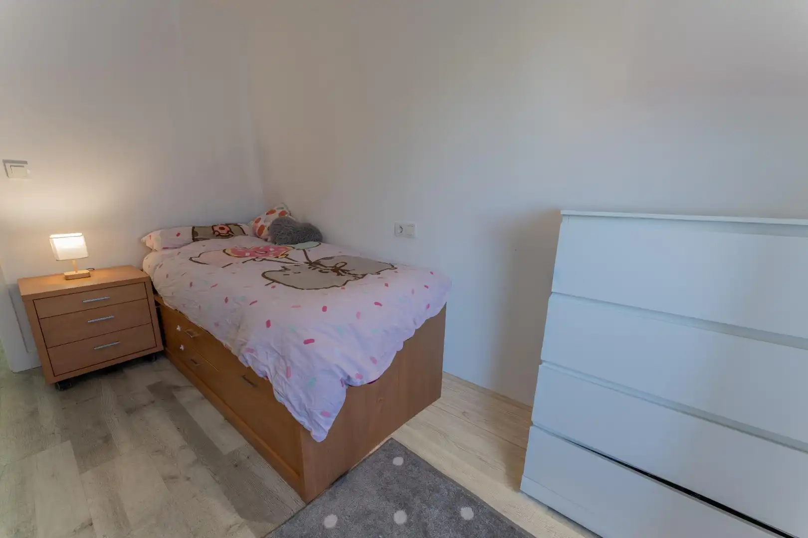 Bedroom of Flat for sale in Elche / Elx  with Air Conditioner and Balcony