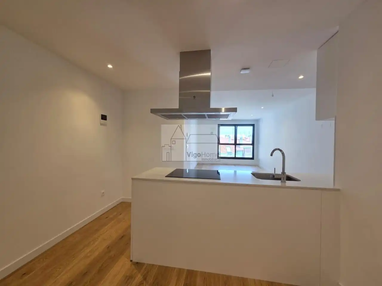 Flat for rent in ROSALIA DE CASTRO, 61, Centro - Areal