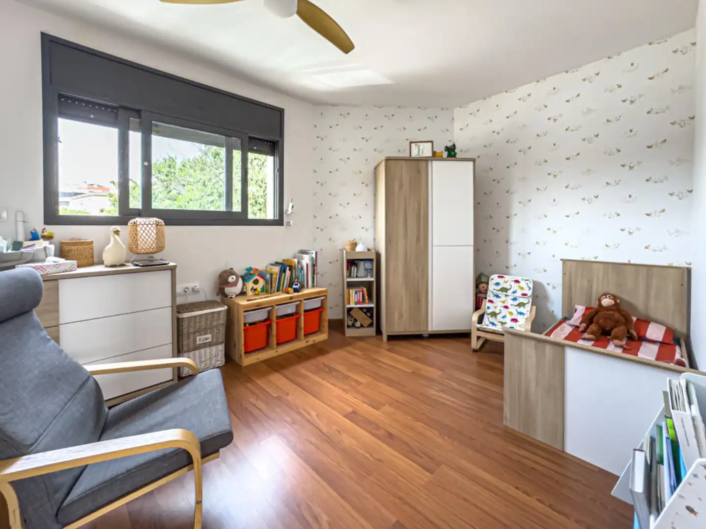 Habitación de Casa adosada en venta en Sant Pere de Ribes con Aire acondicionado, Calefacción y Parquet