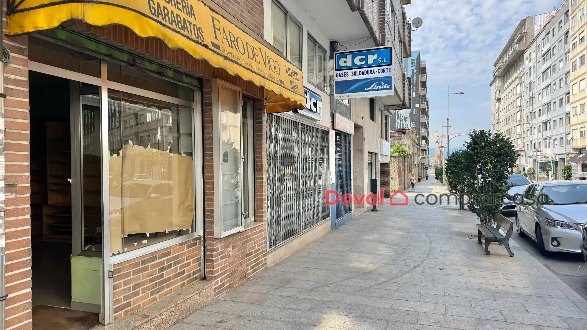 Vista exterior de Local en venta en Vigo 