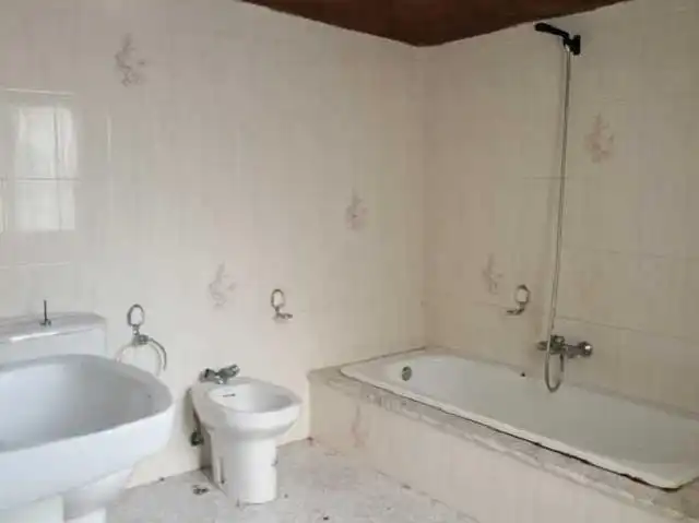 Casa adosada en venta en Ortigueira