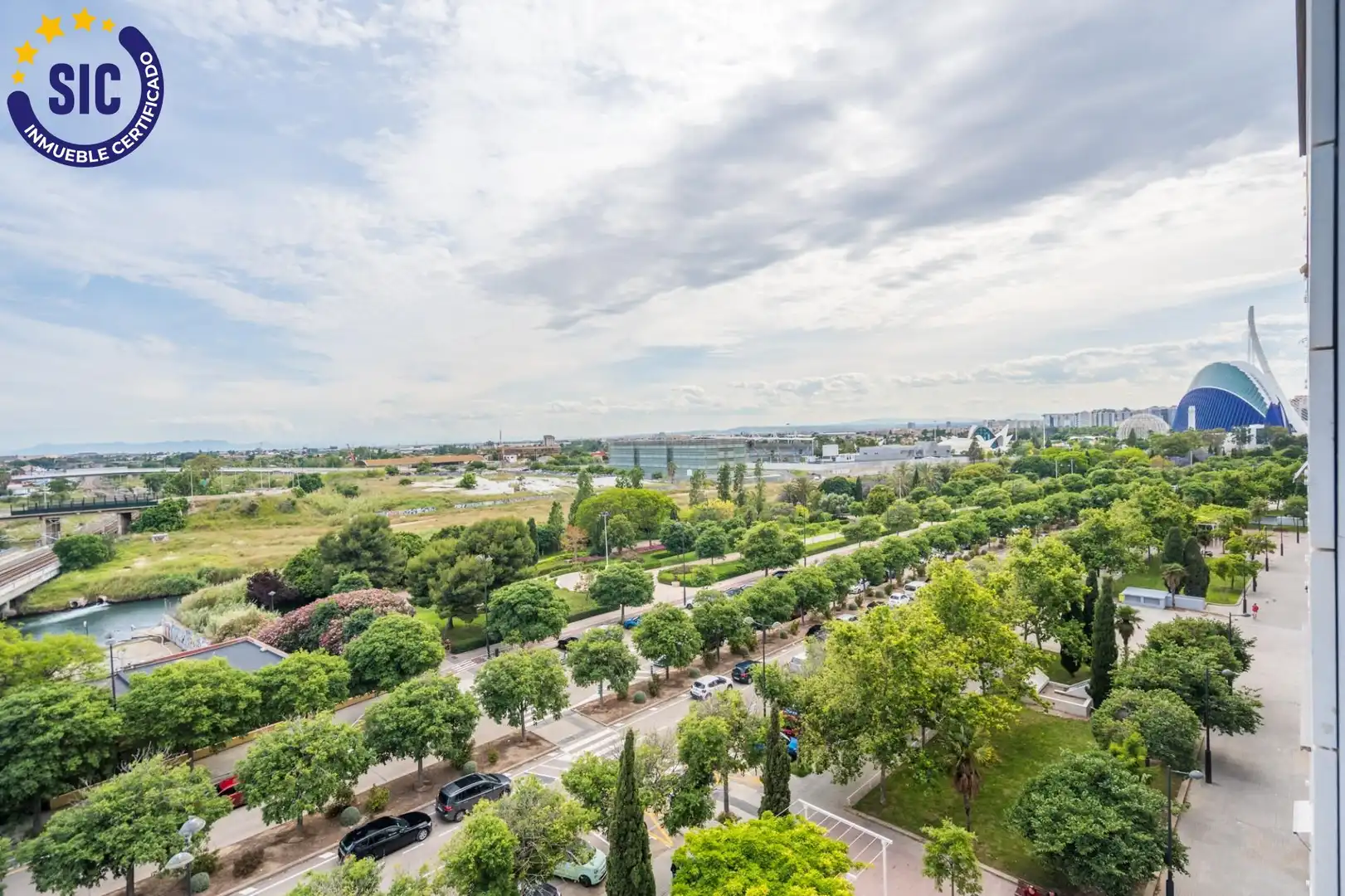 Vista exterior de Estudio en venta en Valencia
