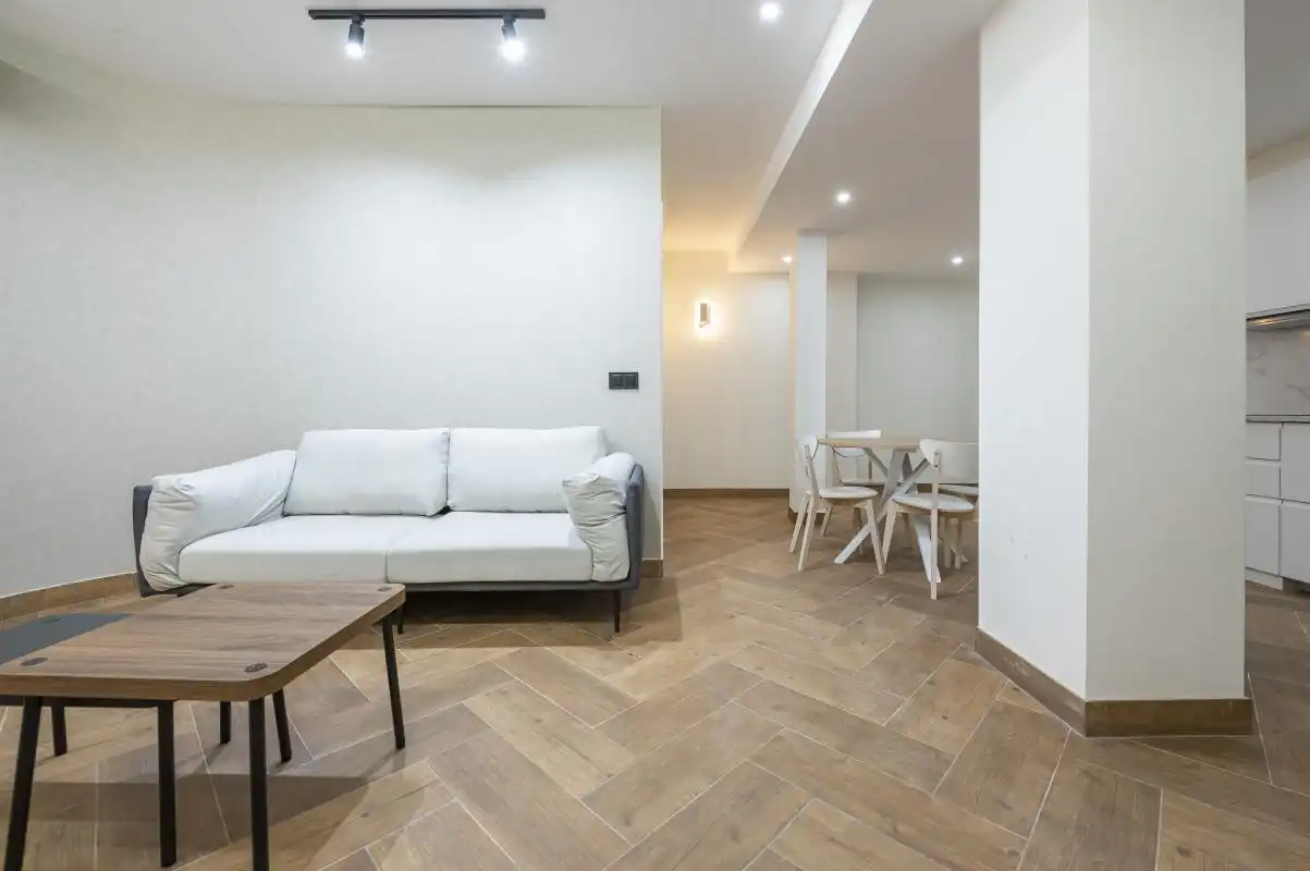 Loft zum Verkauf in C. de Núñez de Arce, Cortes - Huertas