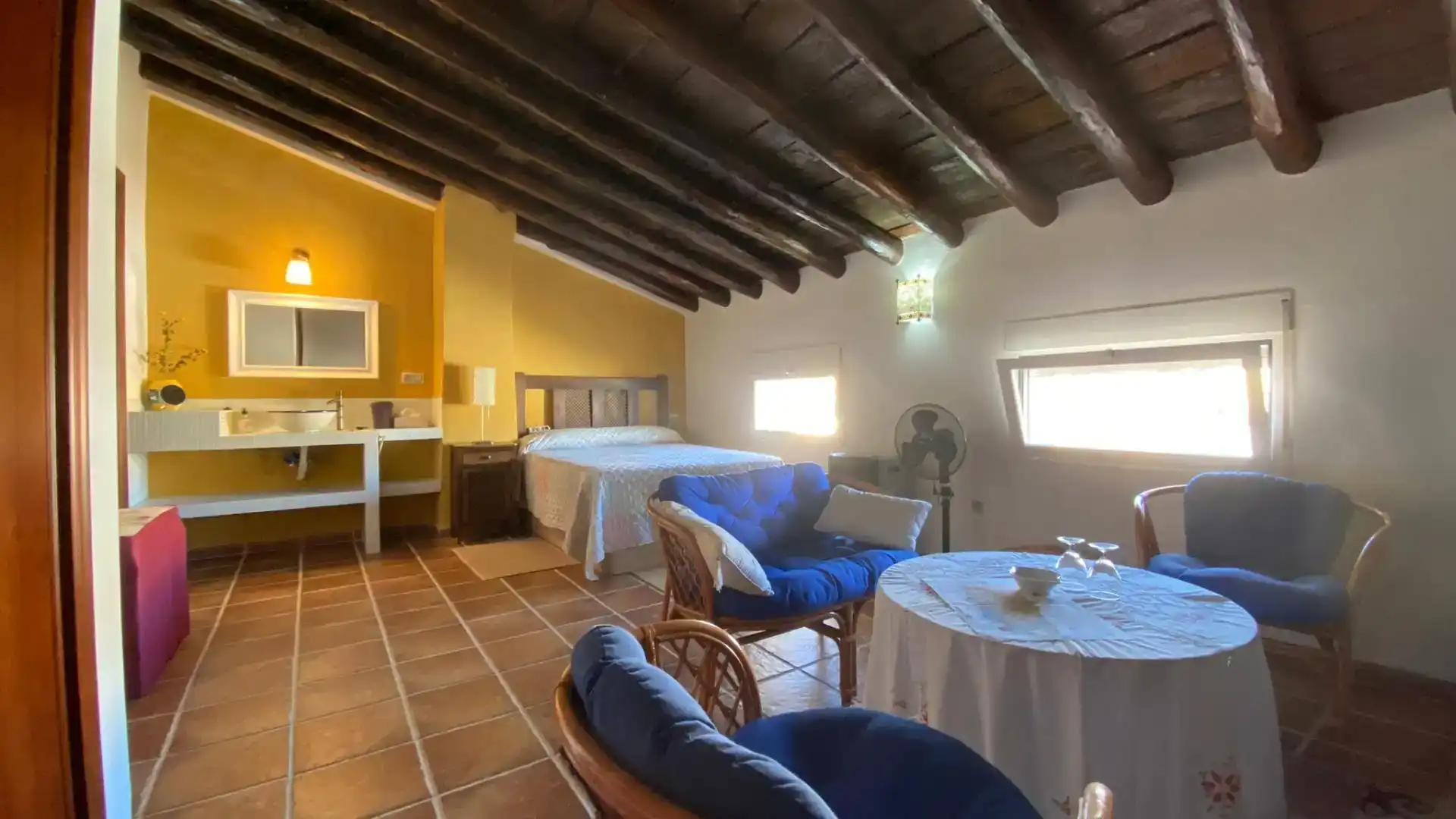 Country house zum Verkauf in Pozo Alcón mit Balkon