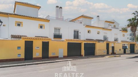 Foto 2 de Casa adosada en venda a Valdelagrana, El Puerto de Santa María
