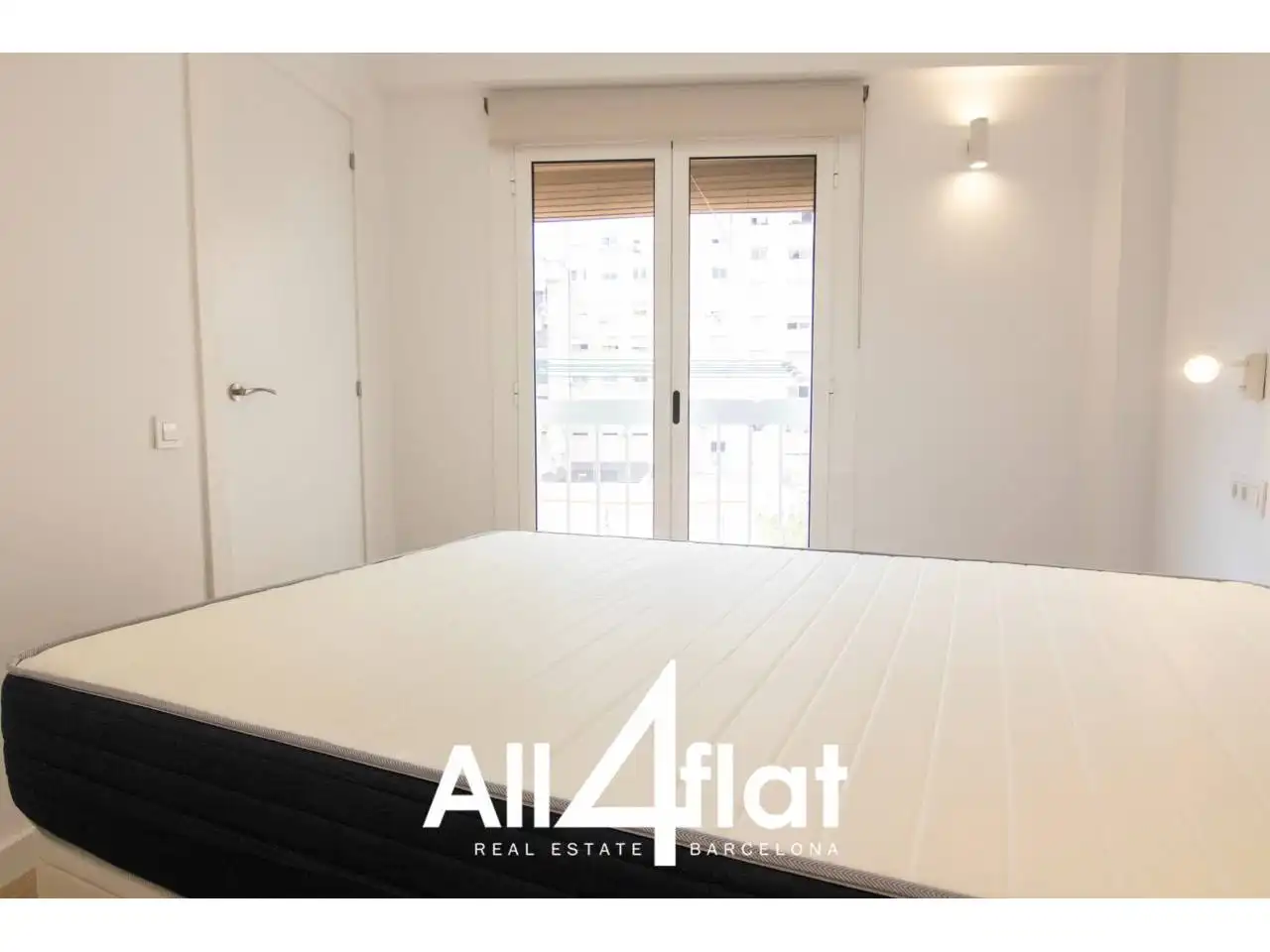 Habitación de Estudio de alquiler en Barcelona con Aire acondicionado, Calefacción y Parquet