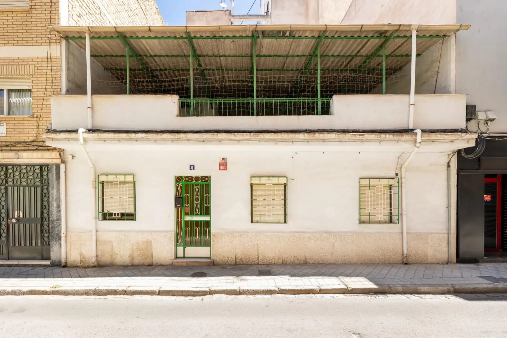 Vista exterior de Casa adosada en venta en Granada