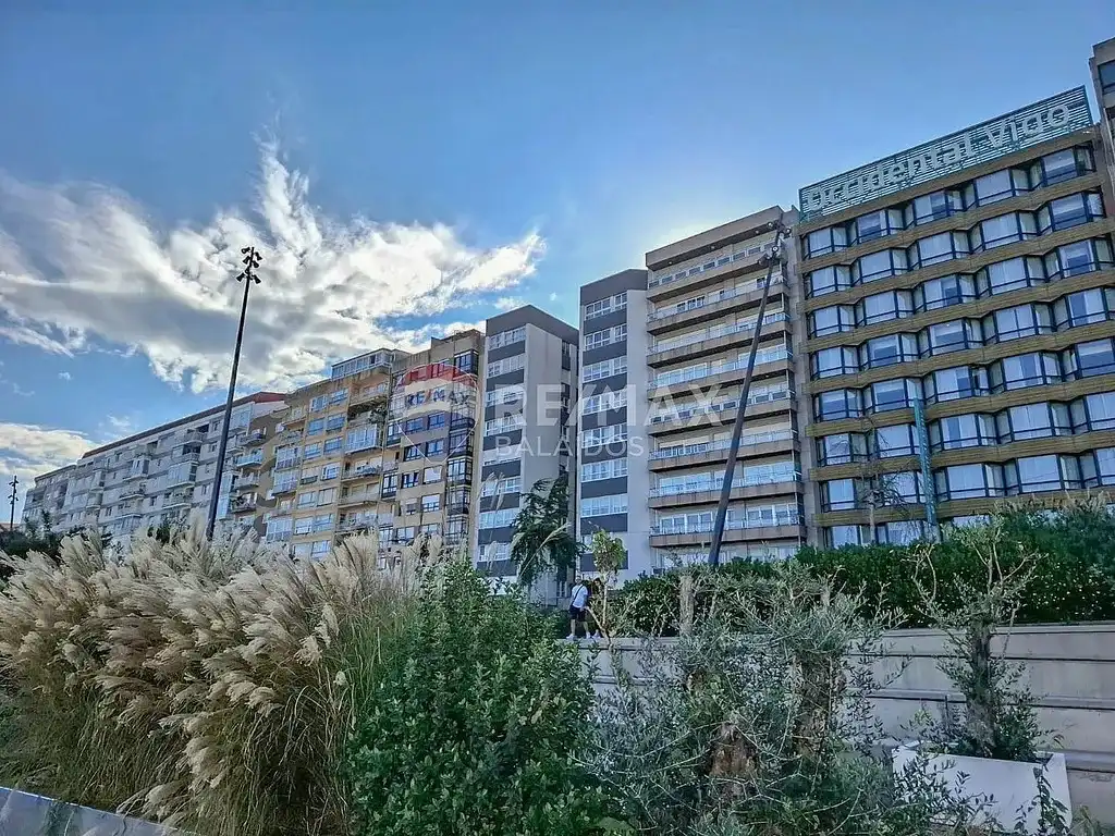 Exterior view of Flat for sale in Vigo   with Heating, Parquet flooring and Terrace