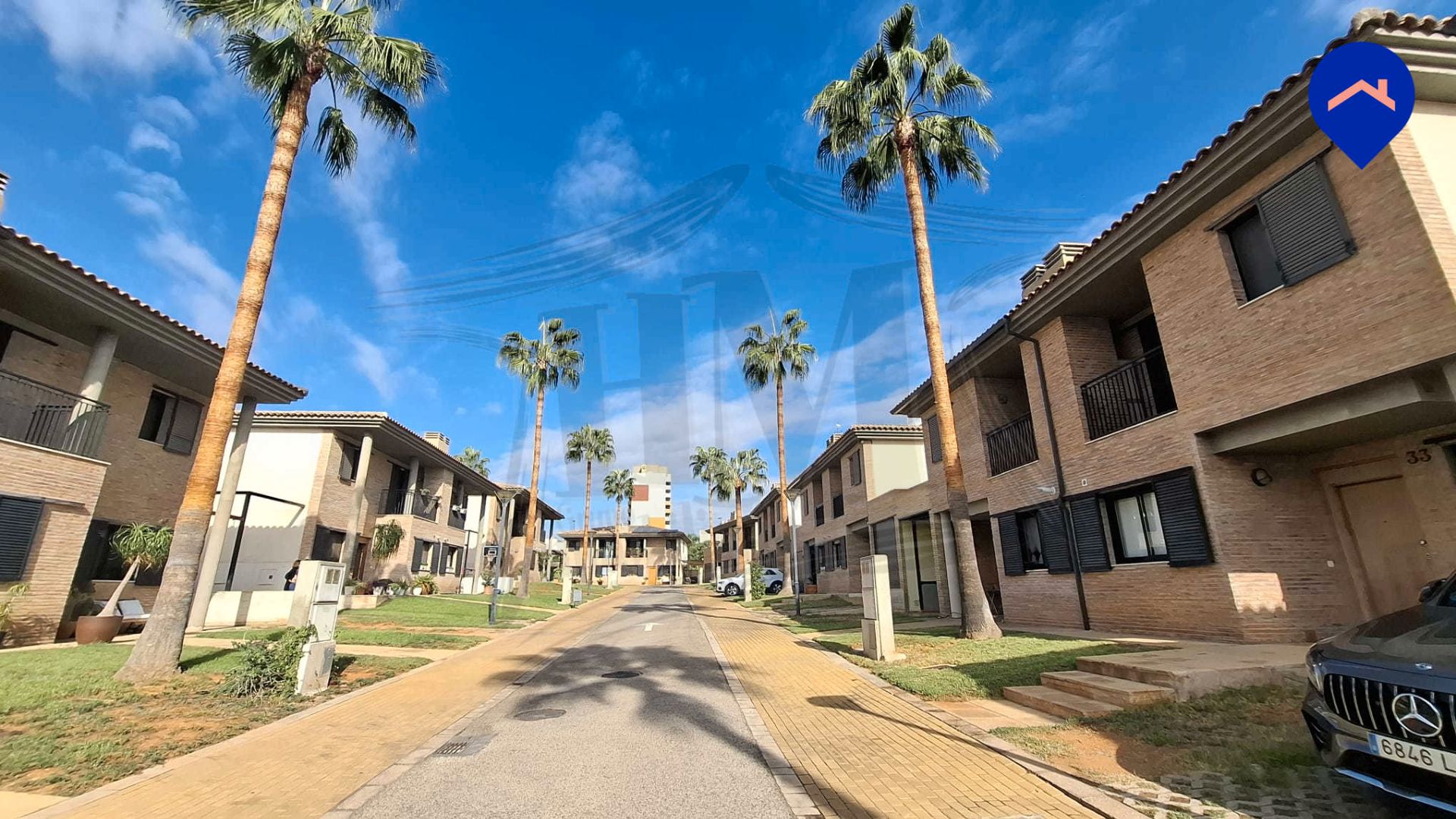 Exterior view of Single-family semi-detached for sale in Paterna  with Heating, Private garden and Parquet flooring