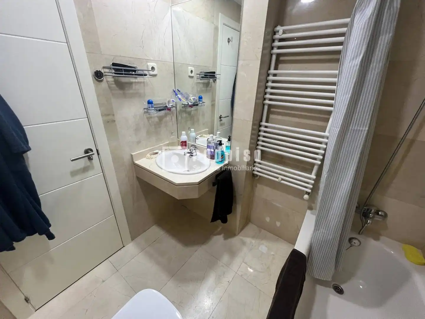 Badezimmer von Wohnung zum Verkauf in Collado Villalba mit Klimaanlage, Heizung und Terrasse