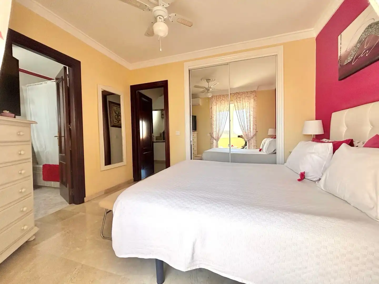 Bedroom of Duplexes for sale in Benalmádena  with Air Conditioner and Community pool