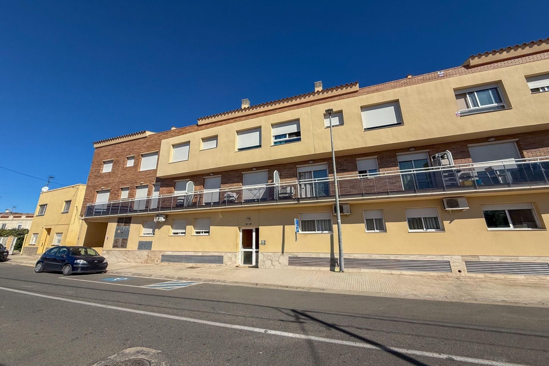 Exterior view of Flat for sale in Deltebre  with Balcony and Community pool