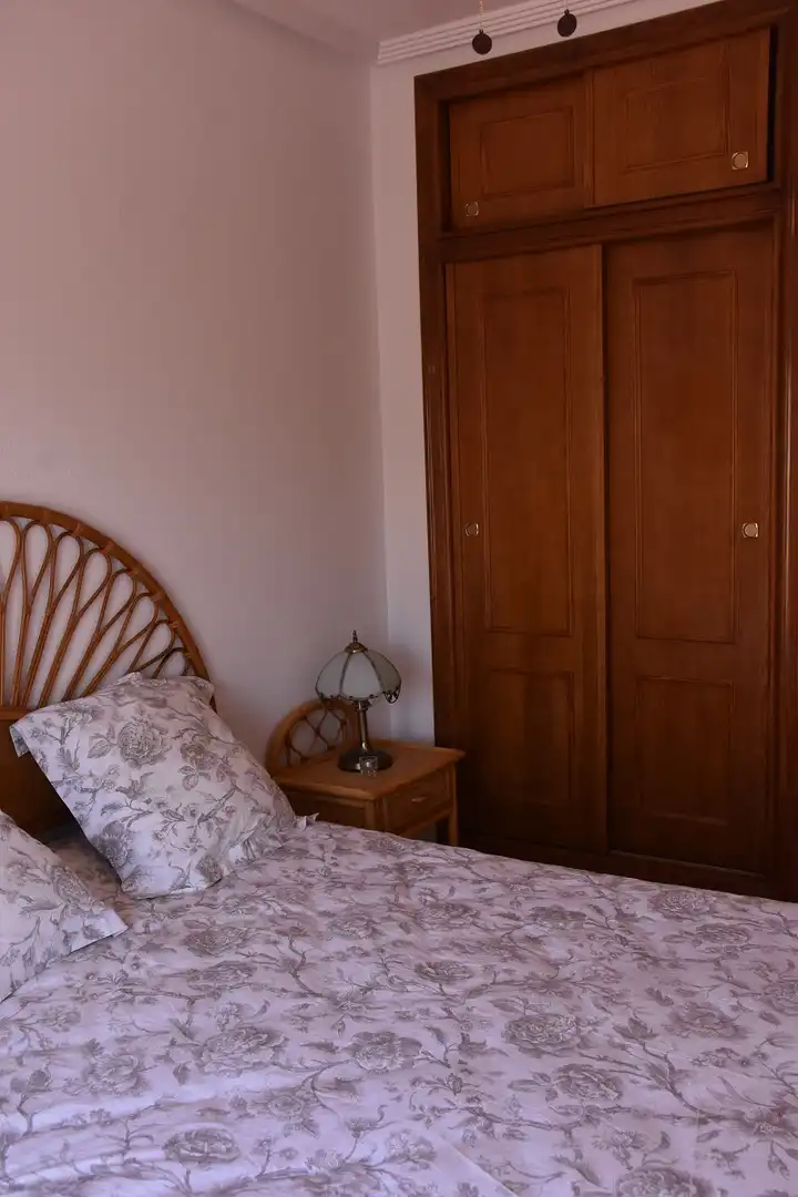 Habitación de Dúplex en venta en Orihuela con Terraza, Piscina y Amueblado