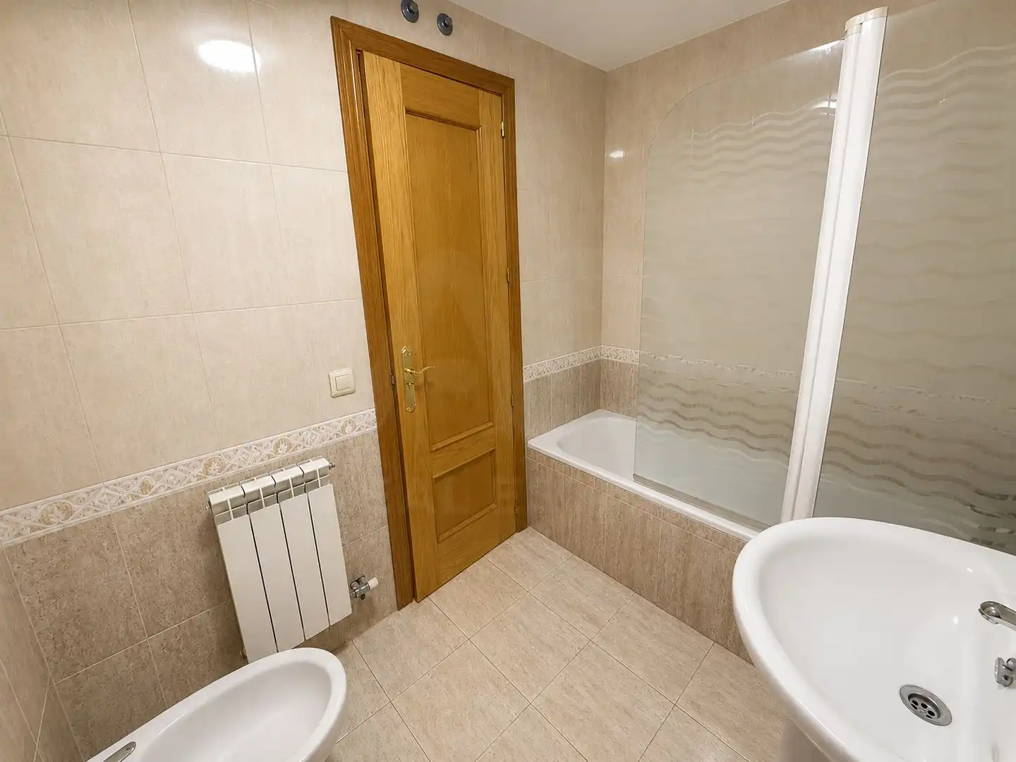 Baño de Piso en venta en Villaquilambre con Calefacción y Terraza