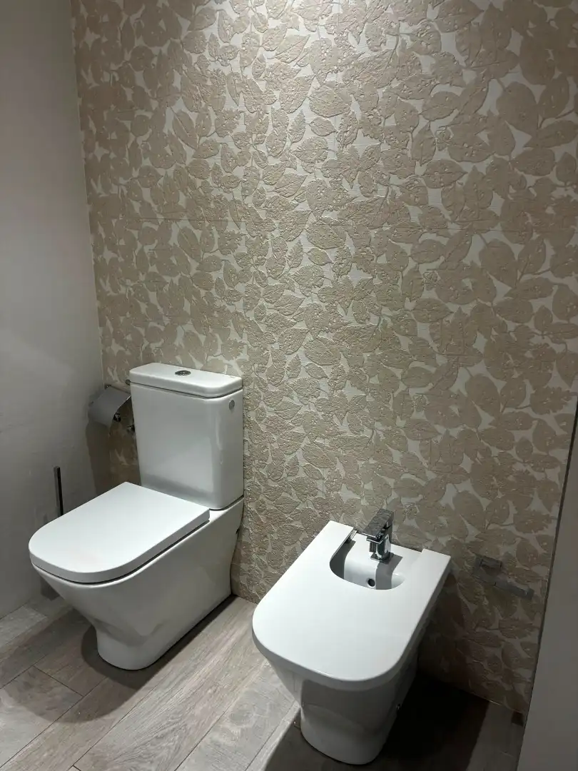 Badezimmer von Wohnung zur Miete in Zaragoza mit Heizung, Möbliert und Ofen