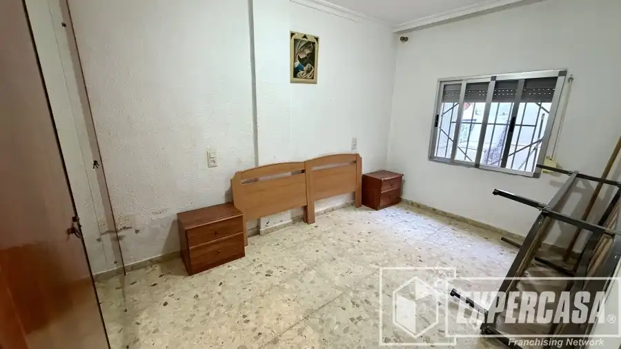 Dormitori de Casa o xalet en venda en Alaquàs amb Terrassa