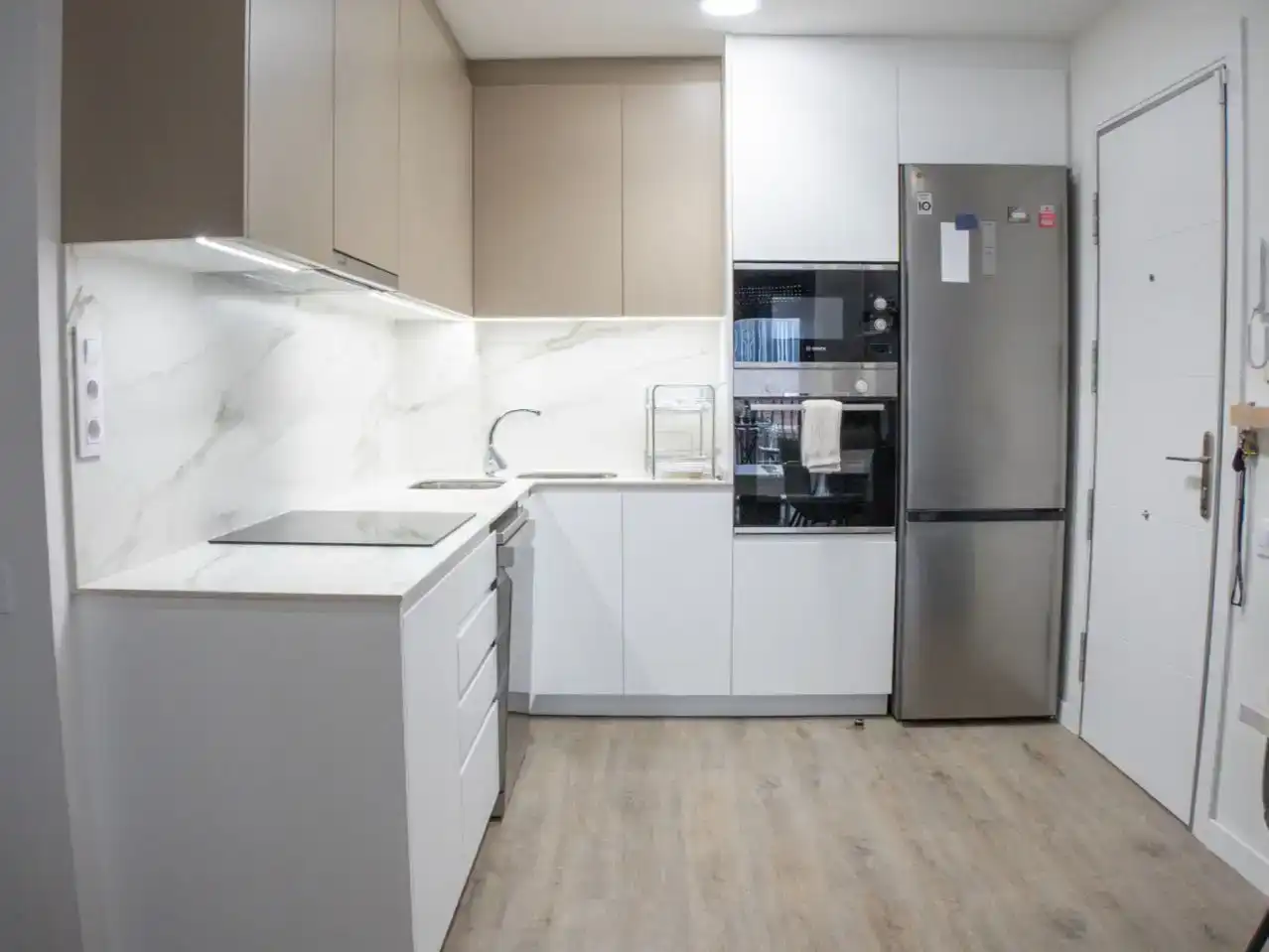 Cuina de Pis en venda en Granollers amb Aire condicionat i Balcó