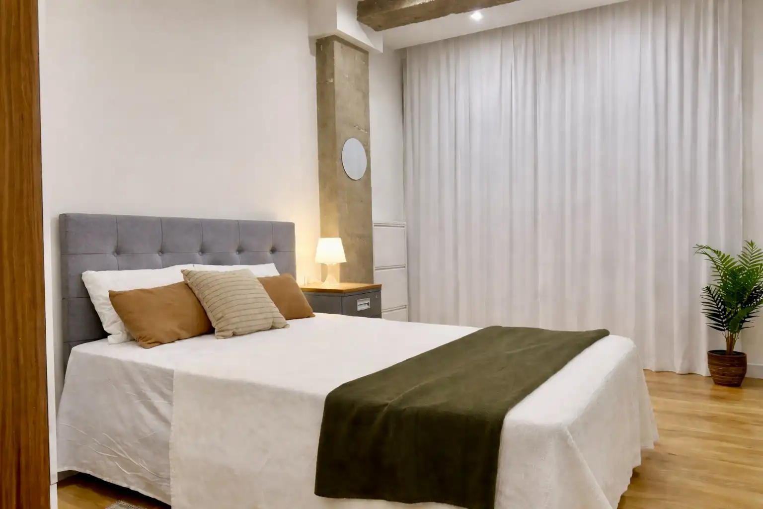 Habitación de Piso en venta en Granada con Aire acondicionado, Parquet y Amueblado