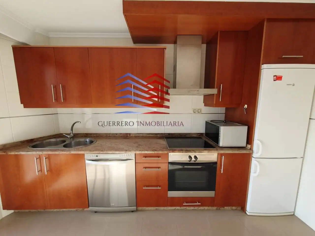 Küche von Wohnung zur Miete in Ourense Capital  mit Heizung, Parkett und Terrasse