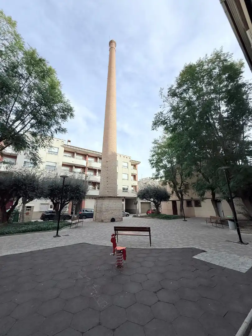 Locale commerciale in vendita a Plaza Escritor Gabriel Celaya 1, imagen 4