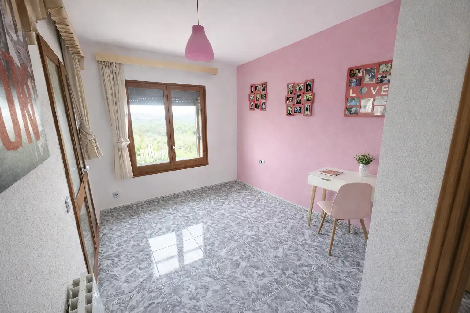 Dormitori de Casa o xalet en venda en Sant Salvador de Guardiola amb Aire condicionat, Calefacció i Jardí privat