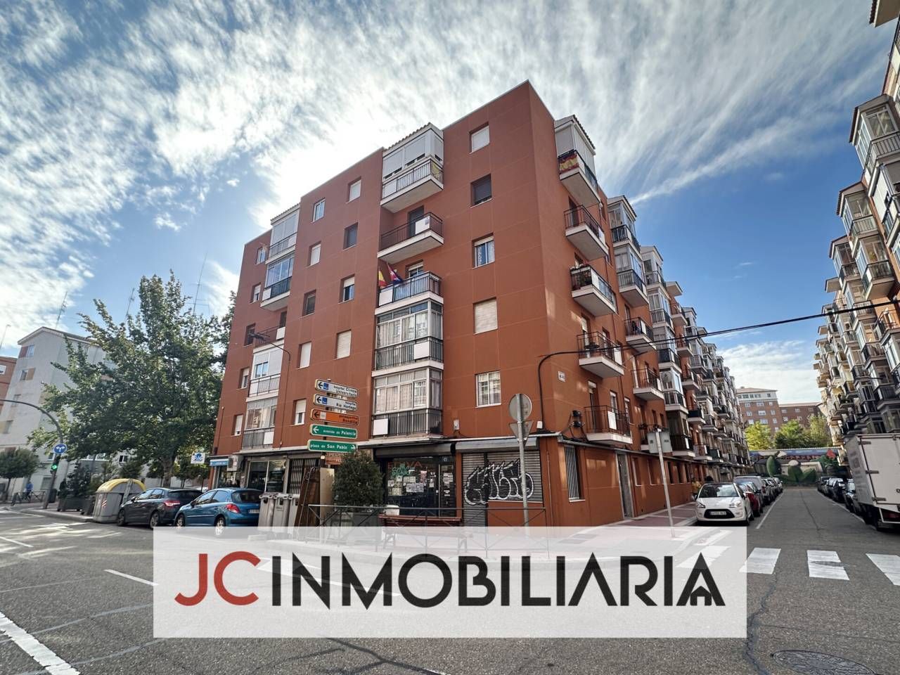 Vista exterior de Pis en venda en Valladolid Capital amb Calefacció, Terrassa i Moblat
