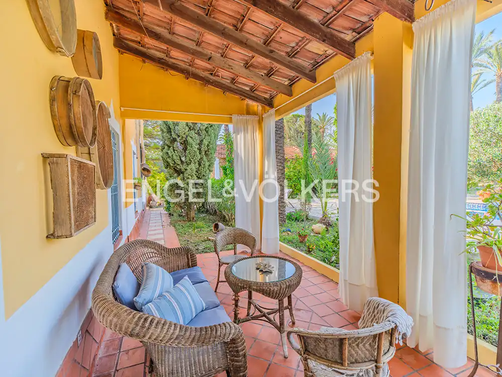 Terrassa de Casa o xalet en venda en Elche / Elx amb Calefacció, Jardí privat i Terrassa