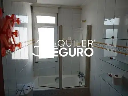 Flat for rent in Tenerias, Coronación