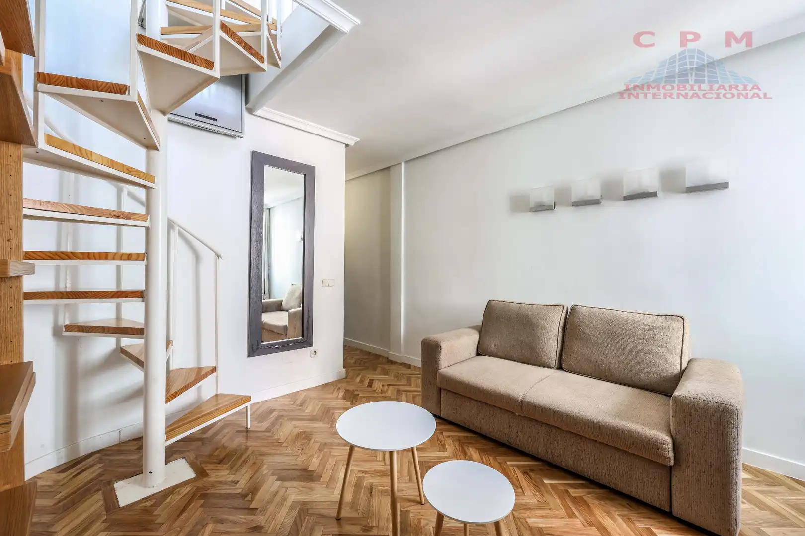 Dúplex de alquiler en Calle de los Abades, 13, Embajadores - Lavapiés