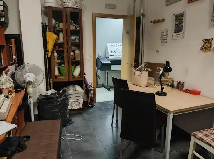 Local commercial à louer à Barbadás, imagen 16