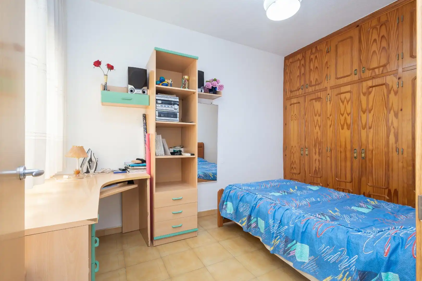 Dormitori de Casa adosada en venda en Roquetas de Mar amb Aire condicionat, Terrassa i Balcó