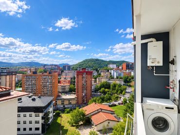 Wohnung mit Balkon zum Verkauf in Mandoegi Kalea 9