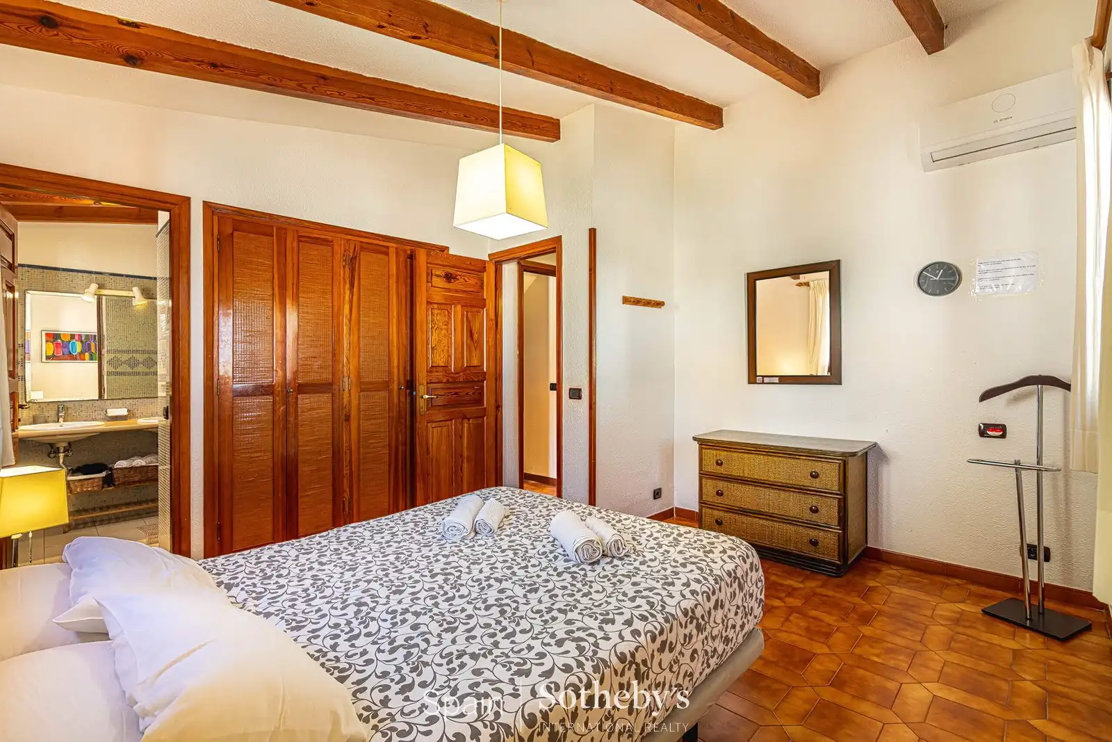 Dormitori de Casa o xalet en venda en Adeje amb Aire condicionat, Jardí privat i Terrassa
