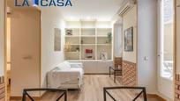 Living room of Flat for sale in  Madrid Capital  with Air Conditioner and Terrace