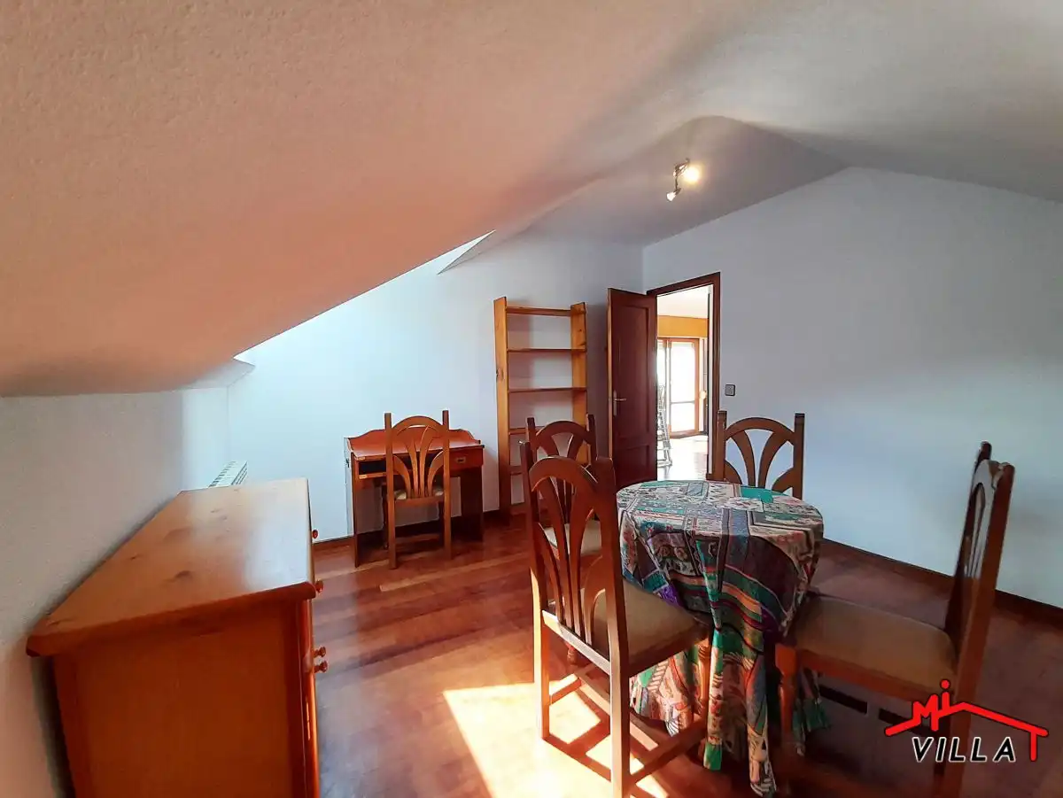 Comedor de Piso en venta en Ramales de la Victoria con Calefacción y Terraza