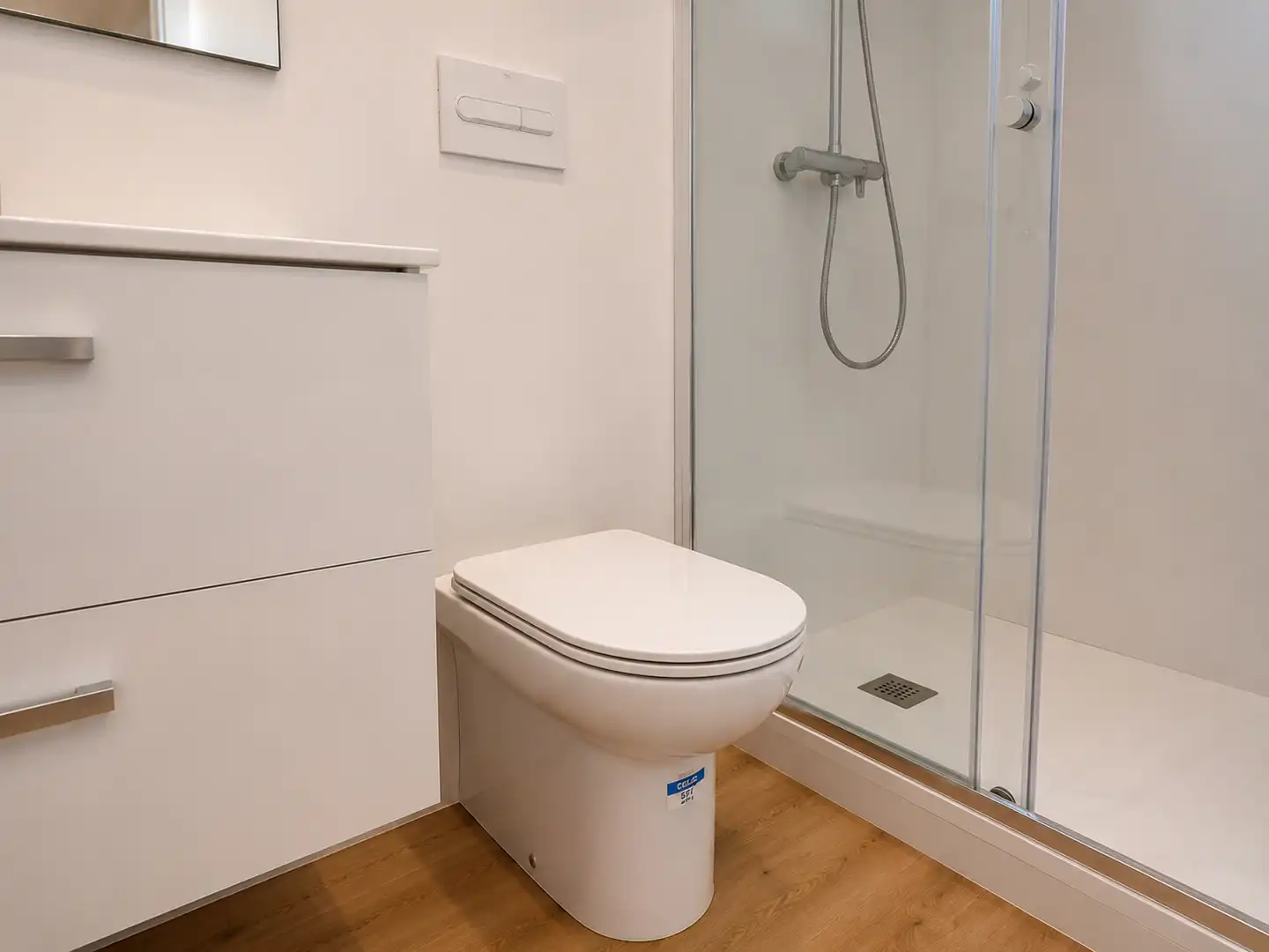 Badezimmer von Wohnung zum Verkauf in Badalona