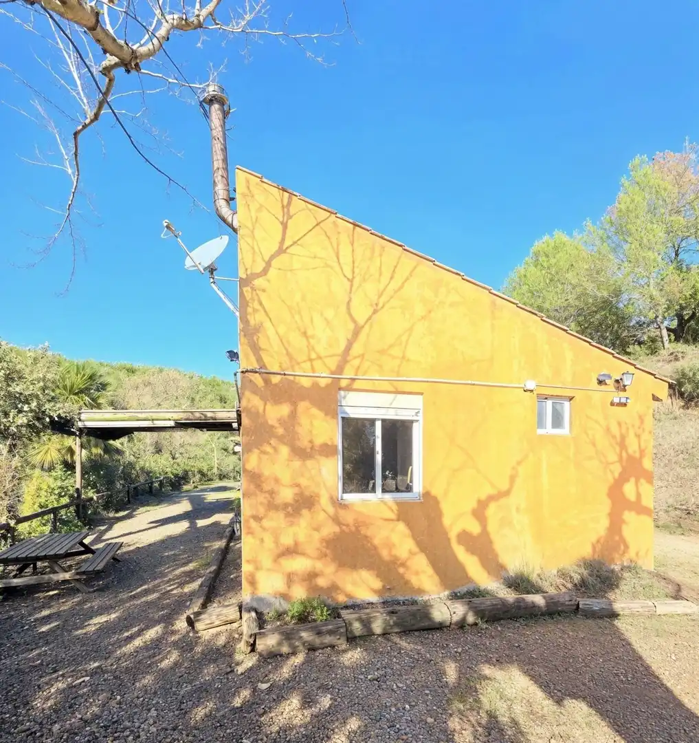 Vista exterior de Casa o xalet en venda en La Selva del Camp amb Jardí privat, Terrassa i Traster
