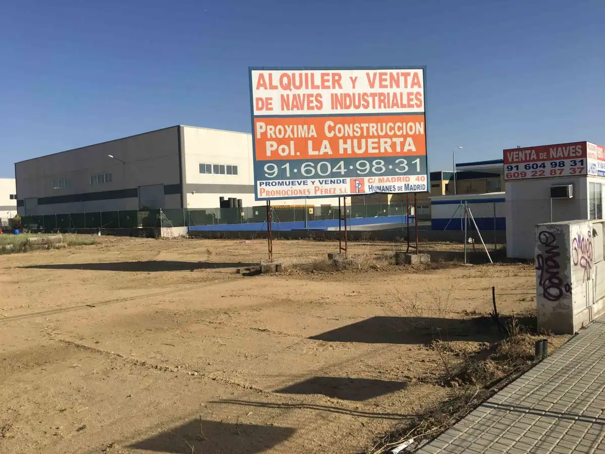 Außenansicht von Fabrik Grundstücke zur Miete in Griñón