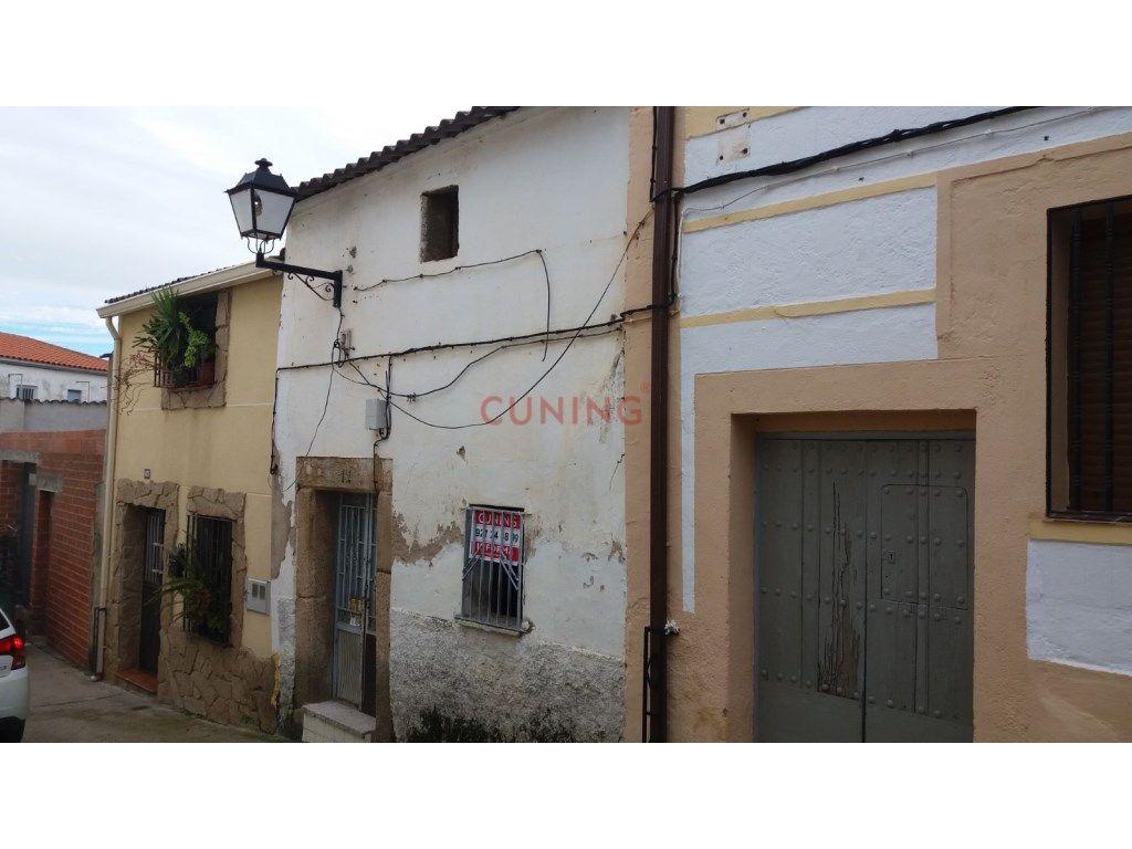 Vista exterior de Casa o xalet en venda en Arroyomolinos (Cáceres)