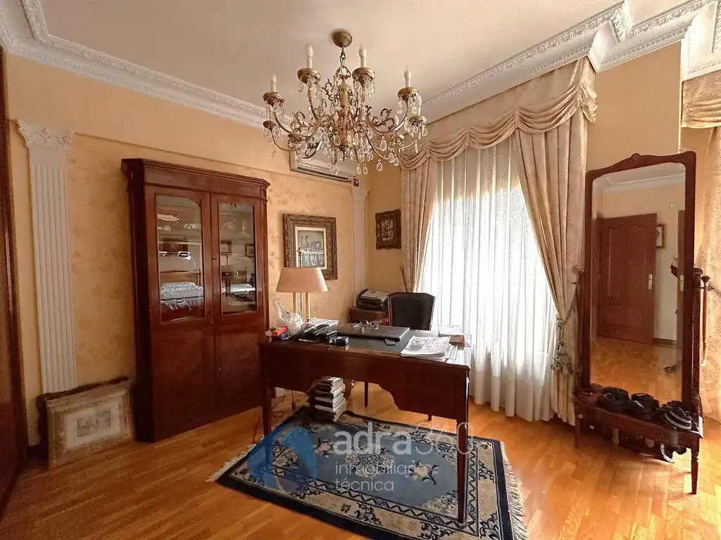 Casa o chalet en venta en  Logroño con Aire acondicionado, Calefacción y Jardín privado