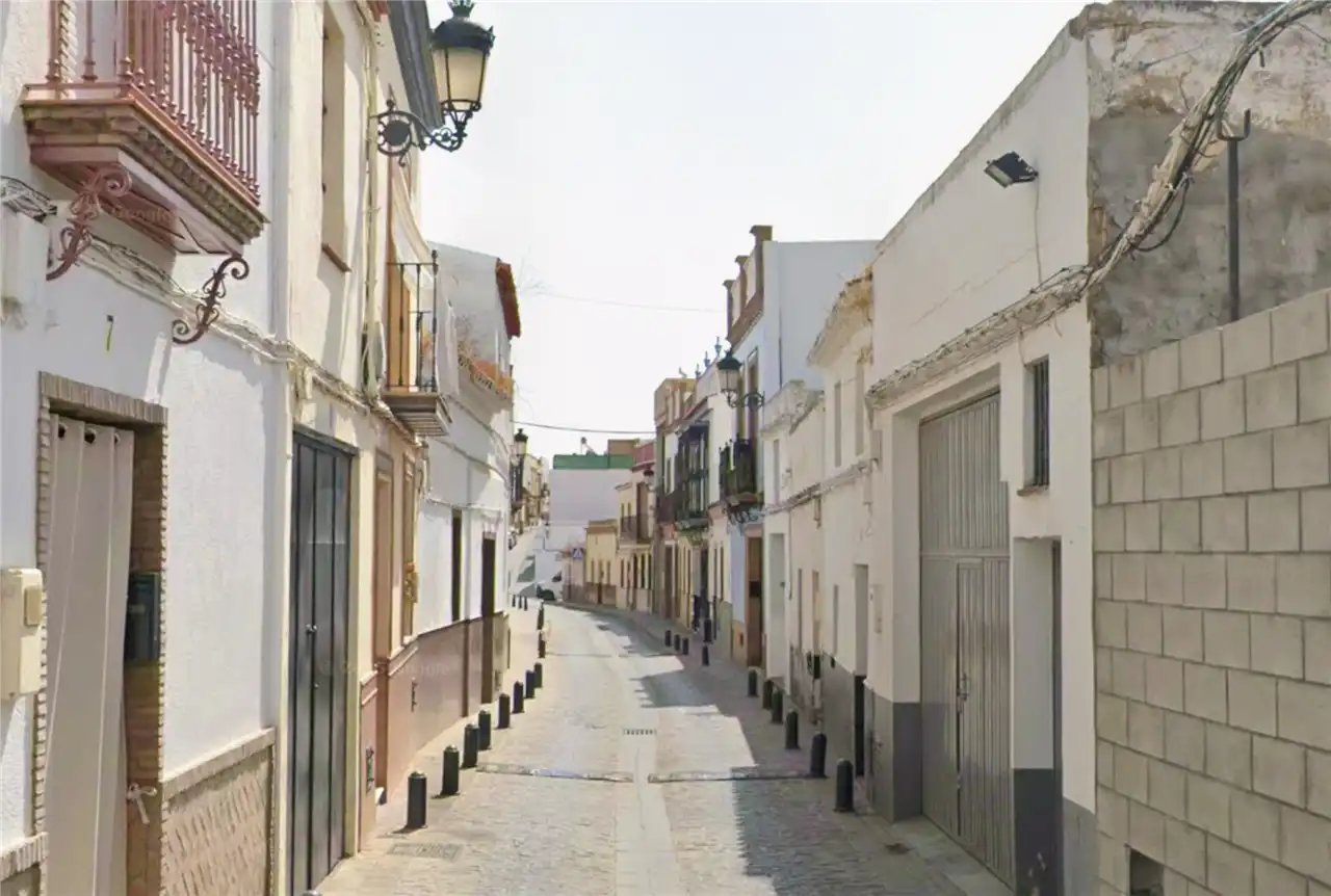 Vista exterior de Casa adosada en venta en El Viso del Alcor