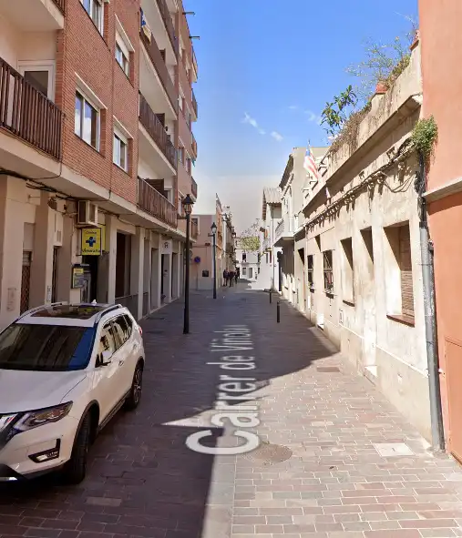 Casa en venda a Carrer de Viñolas
