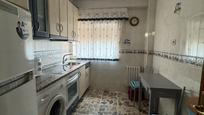 Kitchen of Flat for sale in  Zaragoza Capital  with Heating, Furnished and Oven