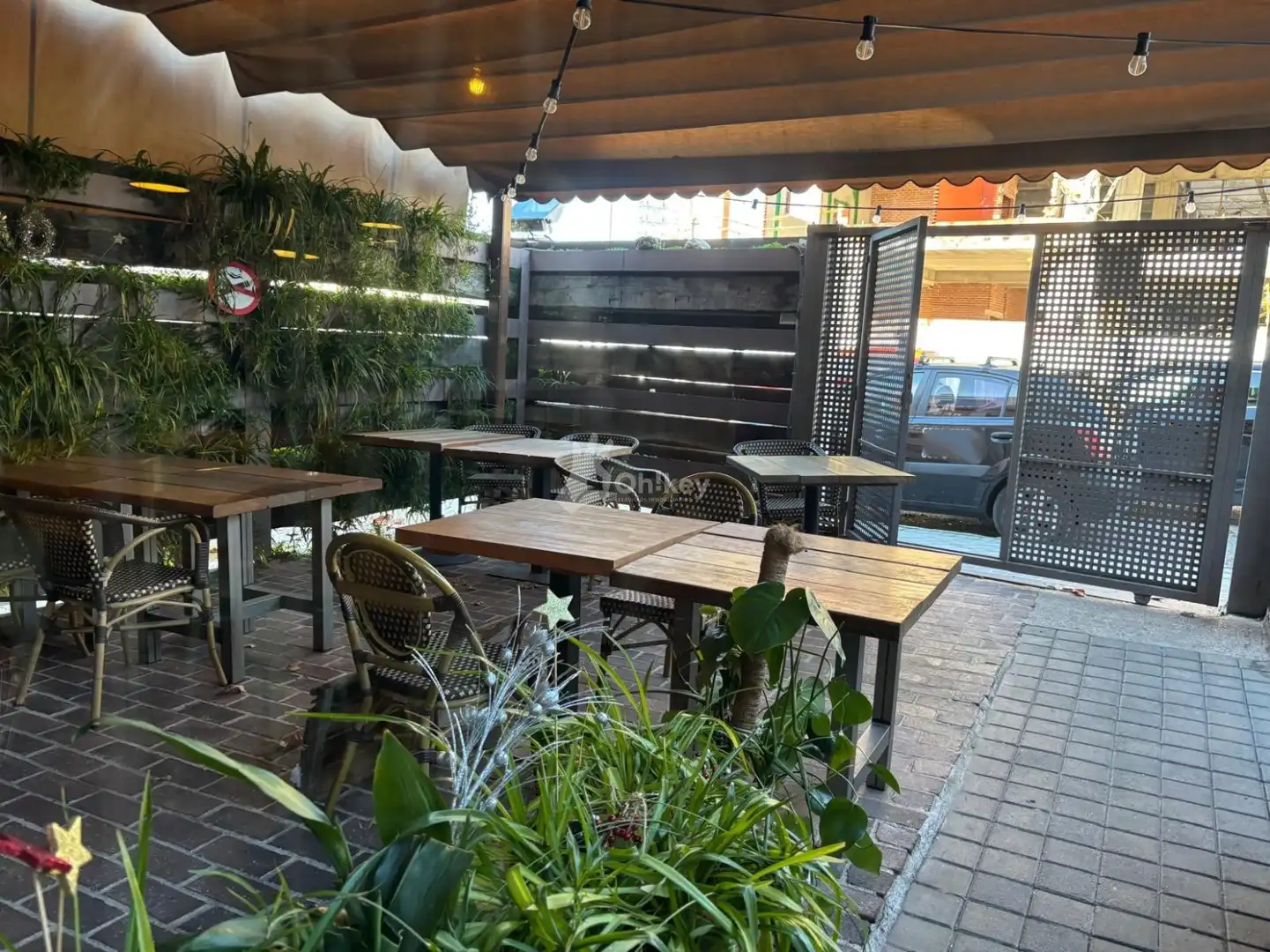 Terrasse von Geschaftsraum zur ubertragung in Arroyomolinos (Madrid)