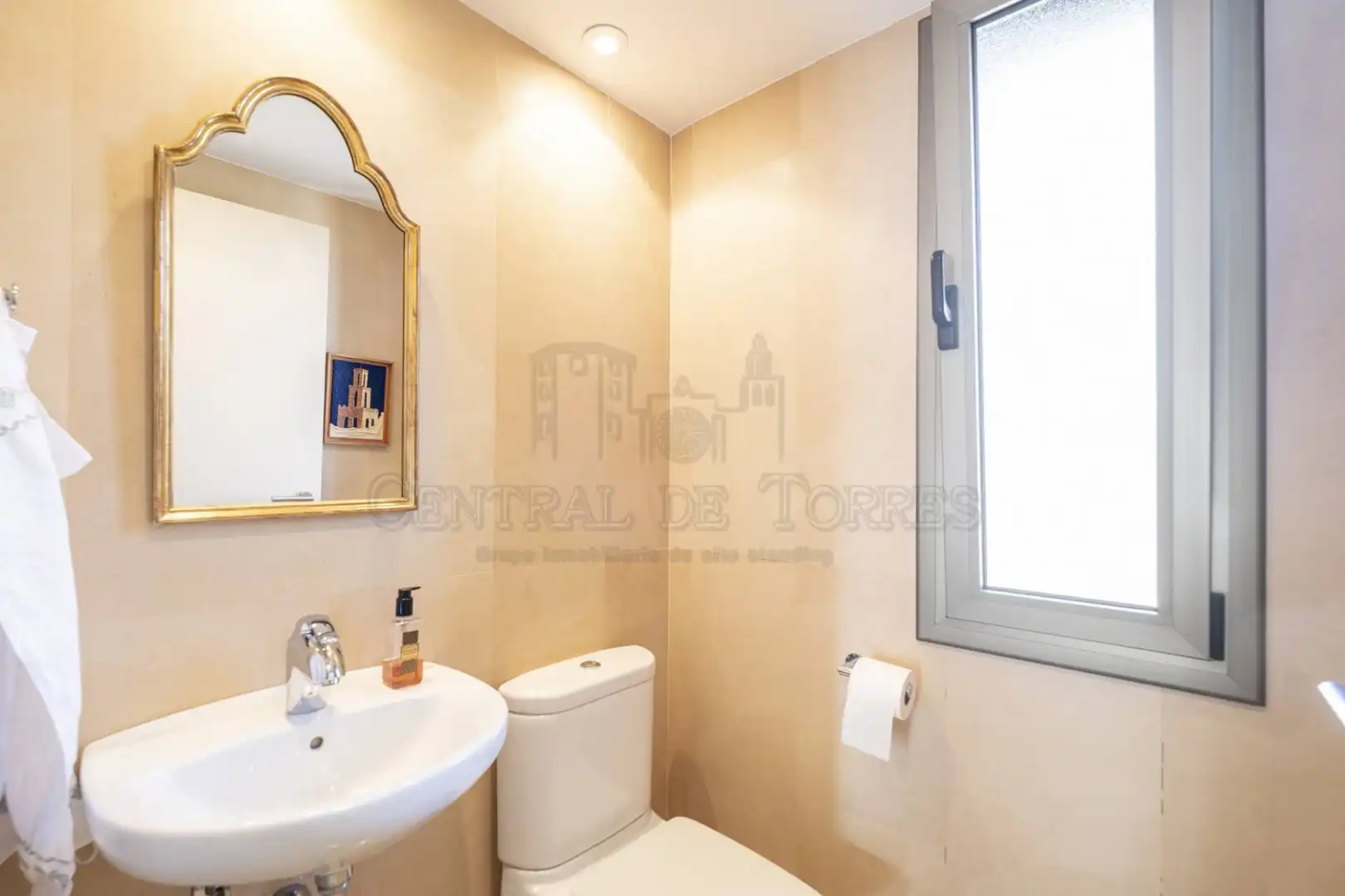 Bathroom of Attic for sale in Sant Cugat del Vallès  with Air Conditioner, Heating and Terrace