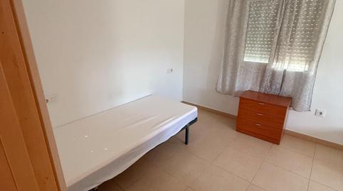 Foto 3 de Planta baixa de lloguer a Barri Mion - Puigberenguer, Barcelona