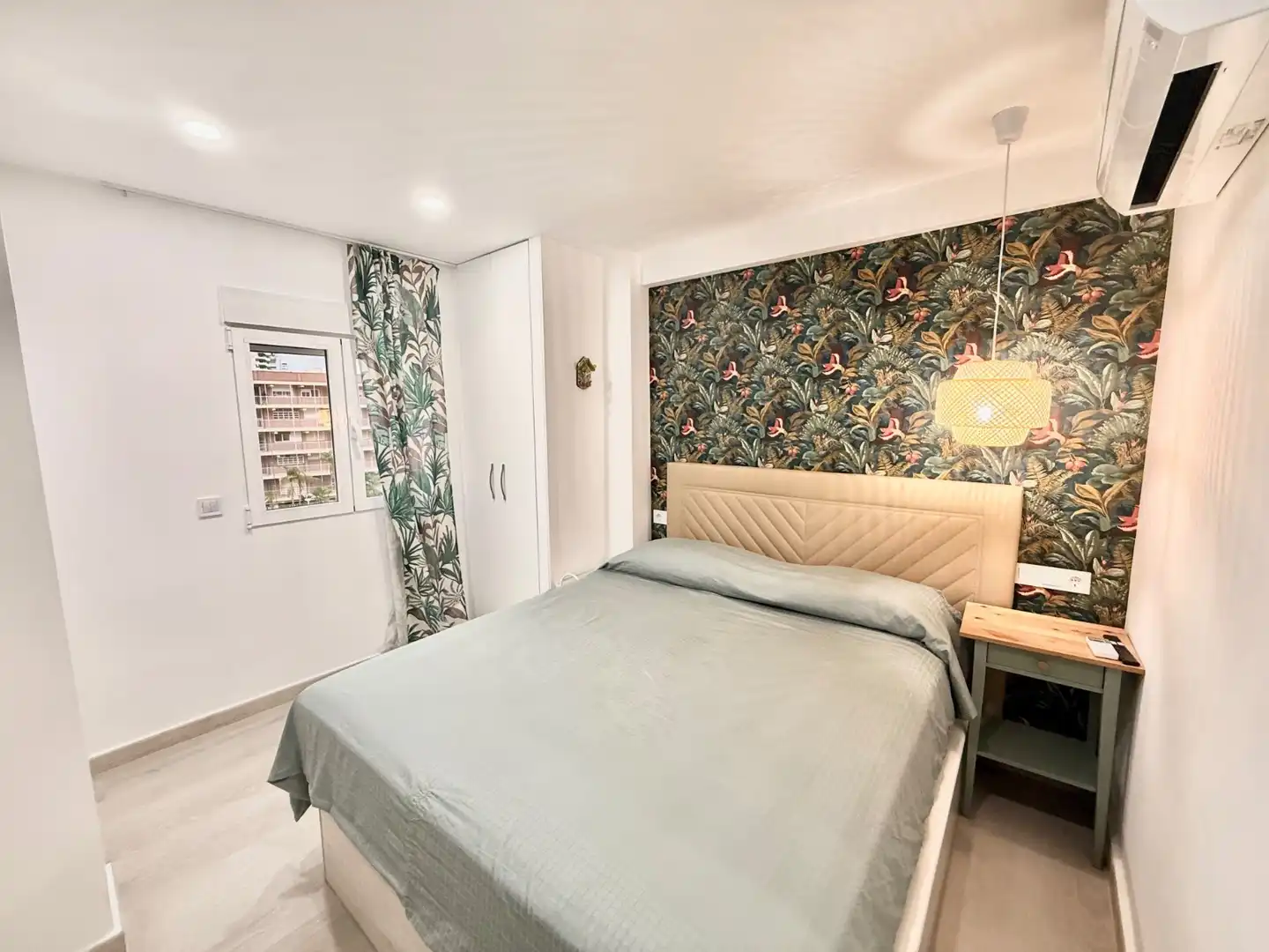 Apartments for rent in Playa Levante