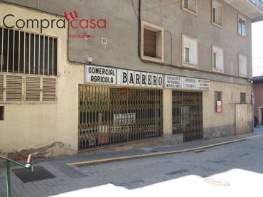 Local comercial en venda a Calle Julian maria otero