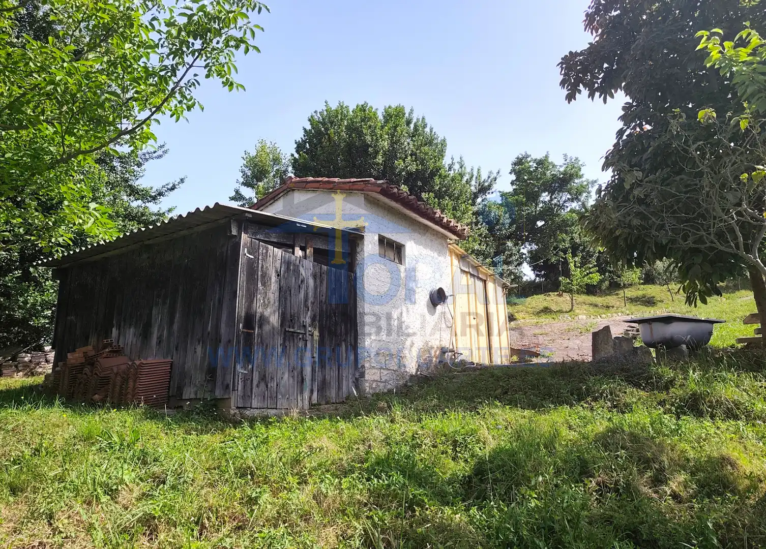 Casa o xalet en venda en Siero amb Calefacció, Jardí privat i Parquet