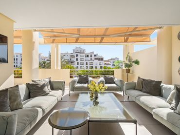 Apartament amb piscina en venda a Costa Adeje